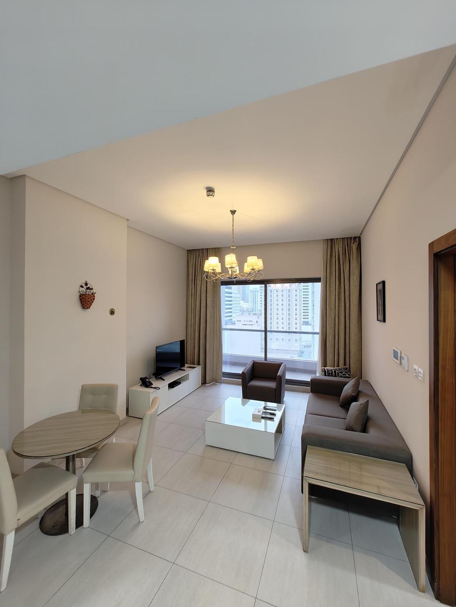 The Spot Residence Manama Extérieur photo