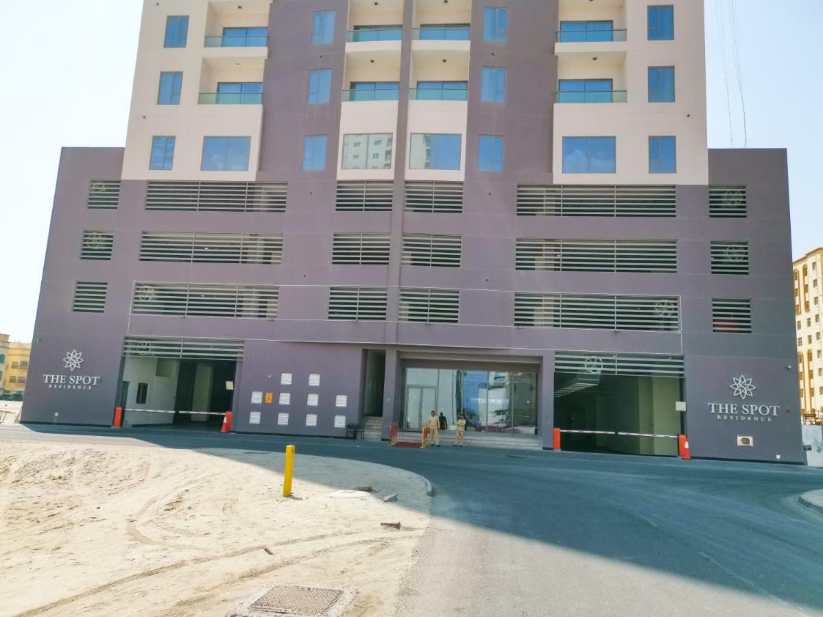 The Spot Residence Manama Extérieur photo